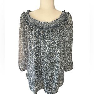 LAUREN Conrad light blue quarter length sleeve top